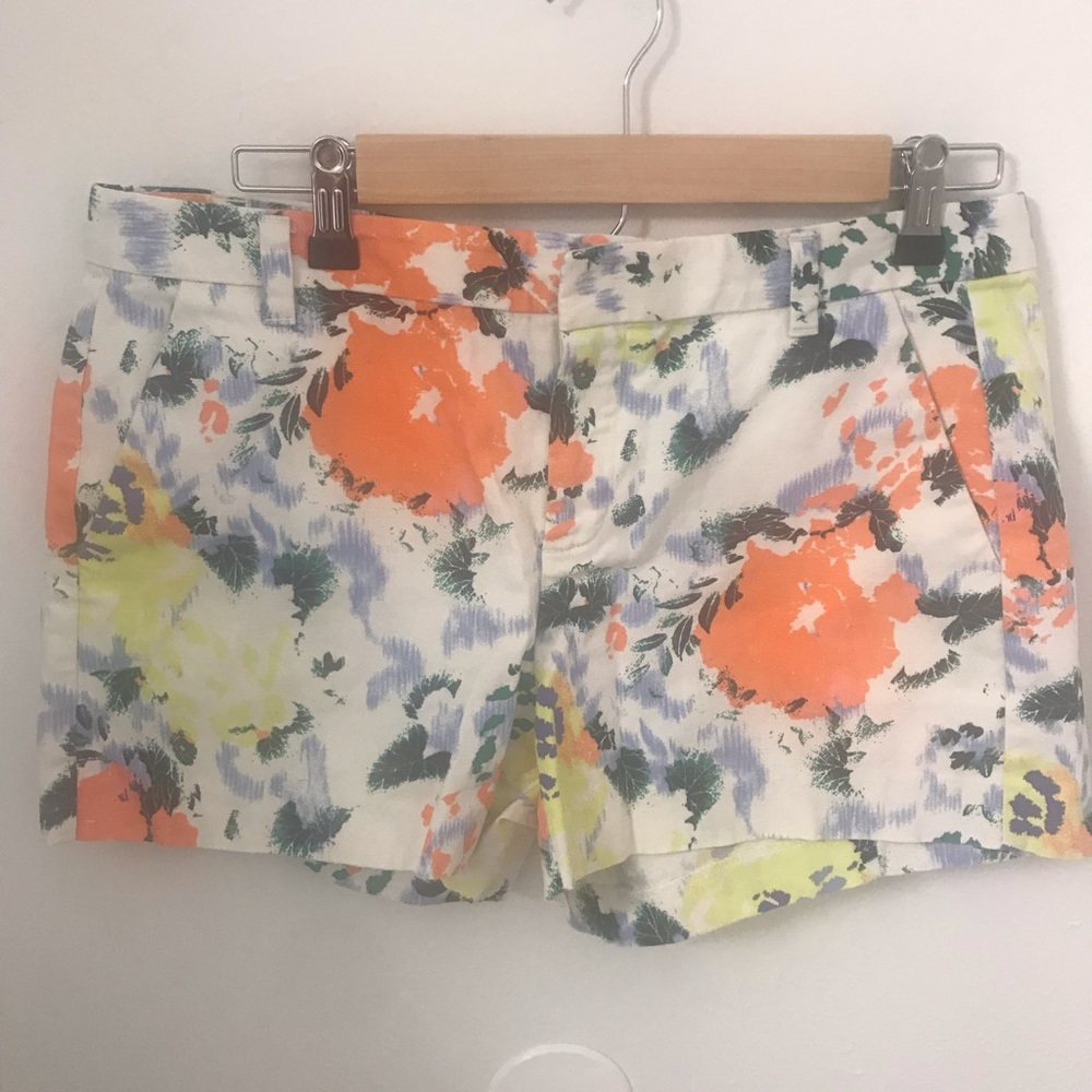 Gap floral shorts